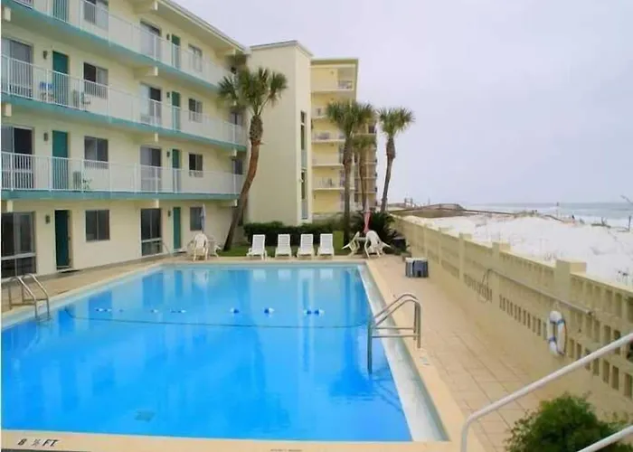 Aqua Villa 104
