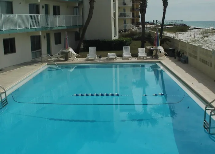 Aqua Villa 104